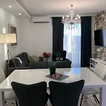 Onavi 마카르스카