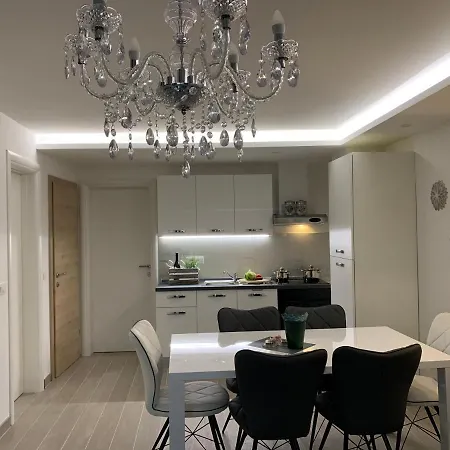 Onavi Apartment