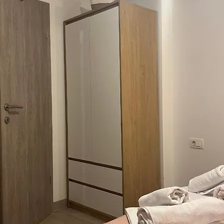 Onavi Apartment